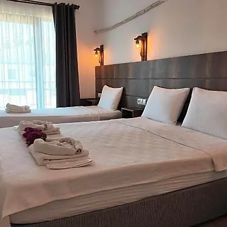 Smyrna Hotel