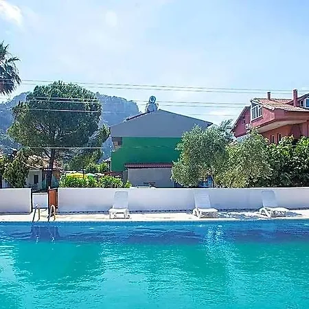 Smyrna Ξενοδοχείο 3*